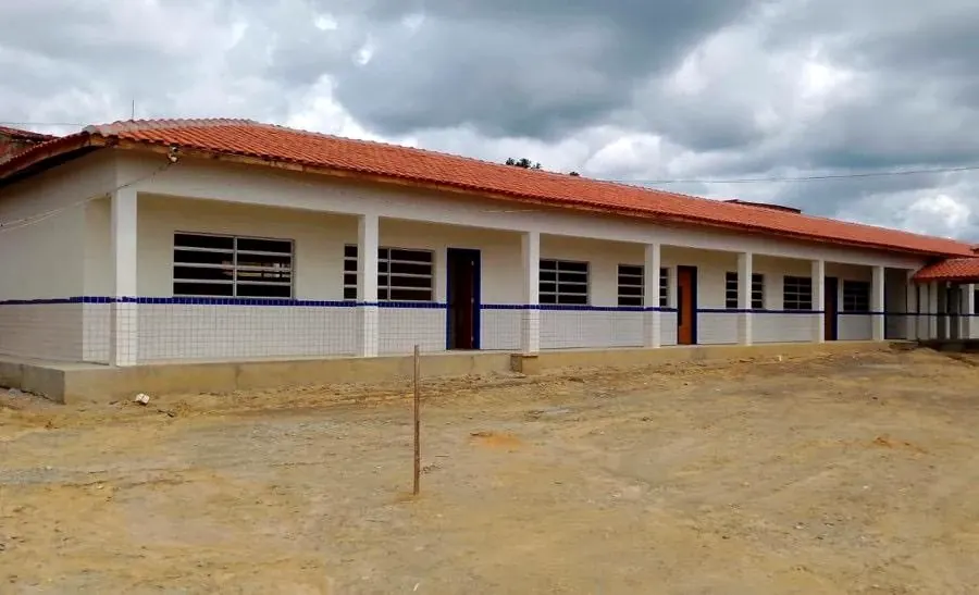 Fachada de obra predial executada pela PROJETAJ